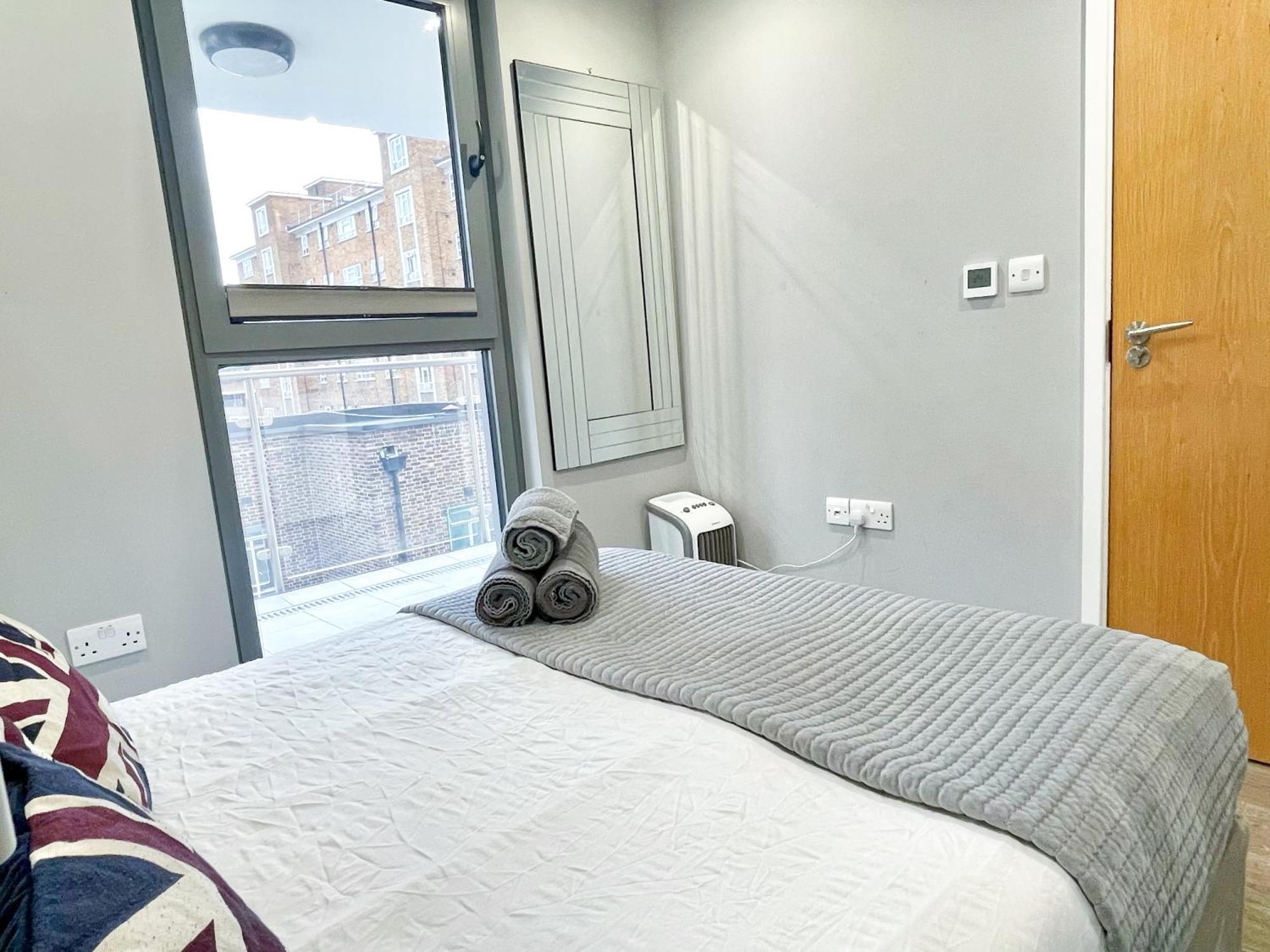 Contemporary Apartments With Private Terraces In Shoreditch, Hoxton, Islington London Exterior photo